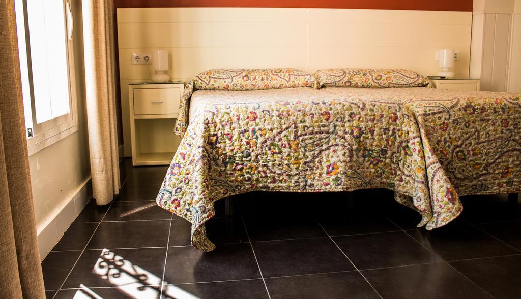 Hostal San Vicente II Sevilla Dış mekan fotoğraf