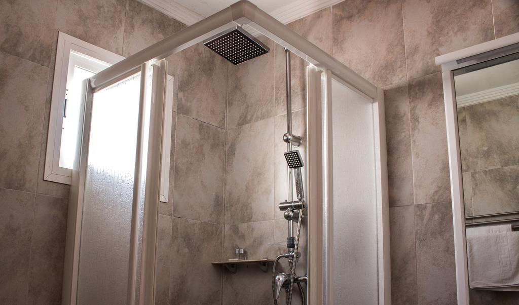 Hostal San Vicente II Sevilla Dış mekan fotoğraf