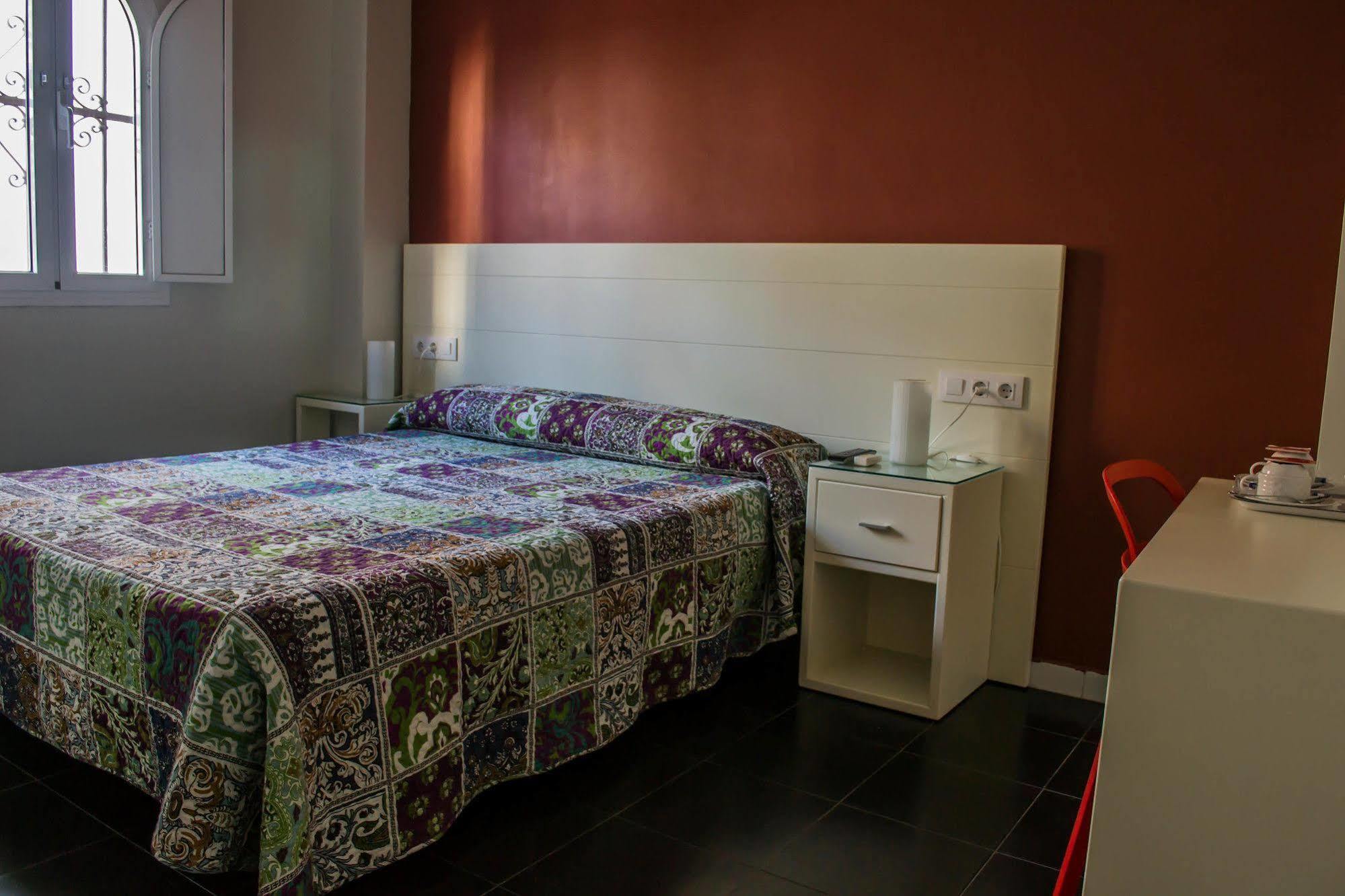 Hostal San Vicente II Sevilla Dış mekan fotoğraf