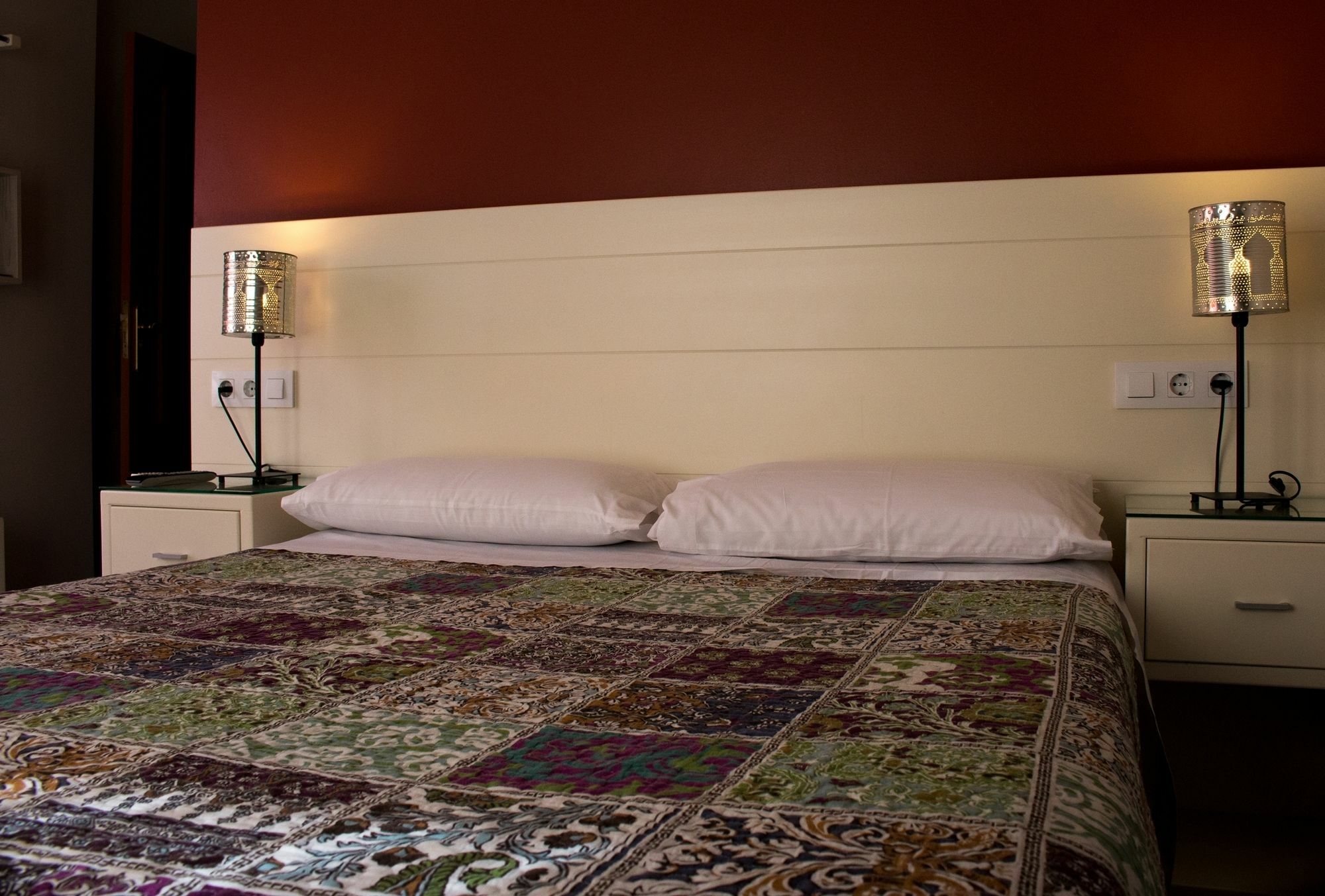 Hostal San Vicente II Sevilla Dış mekan fotoğraf